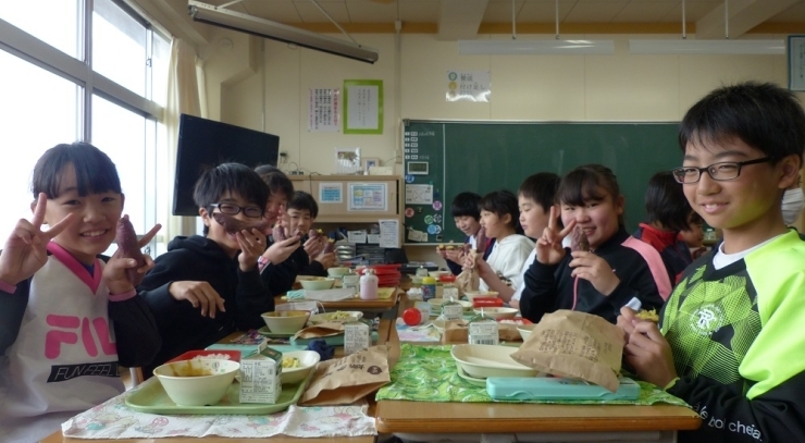 「「JAなめがた」から行方市内の全小学校へ焼き芋のプレゼント(^_-)-☆」