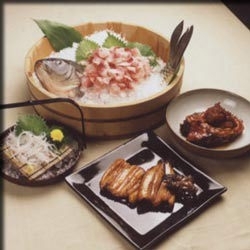 霞ヶ浦の地魚を使った伝統的な料理もお出ししています（要予約）「湖畔の宿 湖月」