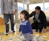 「あそびあむＮＥＷＳ 【お父さんと1・2歳プログラム「かみとあそぶ」　紹介】」