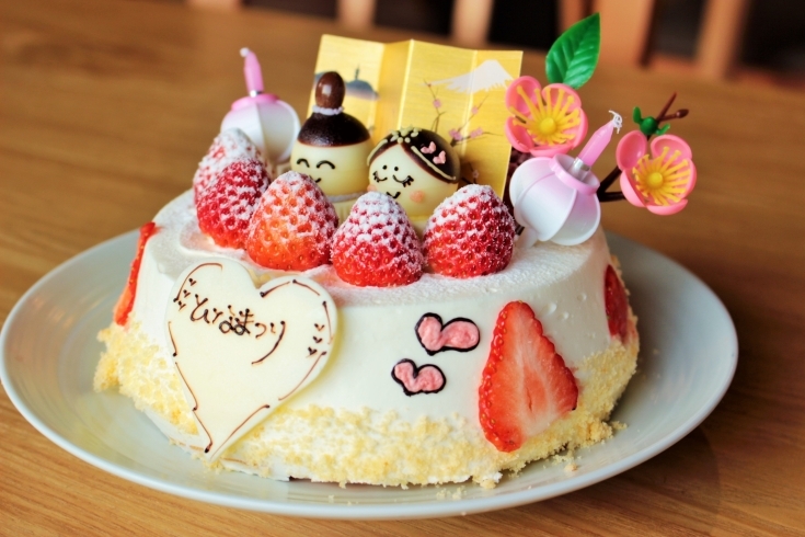 ひな祭り特別ケーキ 菓子職人chez Miura S シェ ミウラ のニュース まいぷれ 岡山市中区 南区