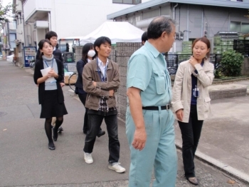 新規採用職員研修の一環として株式会社クレールを12名の今年度採用の川崎市職員が訪問。