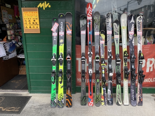 「試乗スキー、中古スキー販売してます。オガサカ、ヘッドスキー、来期モデル早期予約中。」