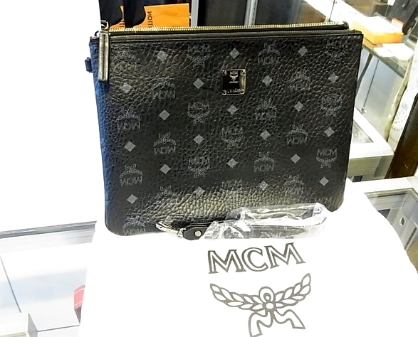 MCM レザー クラッチバッグ ブラック Aランク品 高価買取