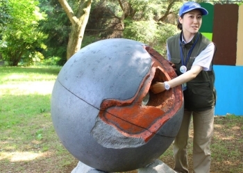 地球の内部構造、そして月や太陽との距離や大きさの関係が学べます。