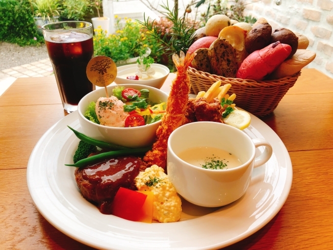 「今年もやります！大人のお子様ランチ！」