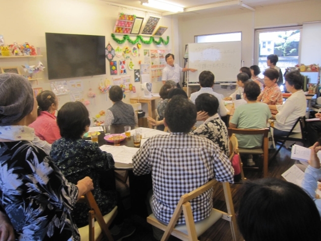 「昨日は、四條畷市の元気万歳大學で講師をしました！！　高住センターから、老人ホームに関するセミナー報告です。」