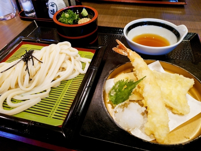 「夏はやっぱり「天ざるうどん」」