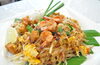 「透明モチモチ麺と海老にピーナッツ♪　具沢山のタイ風焼きそば」