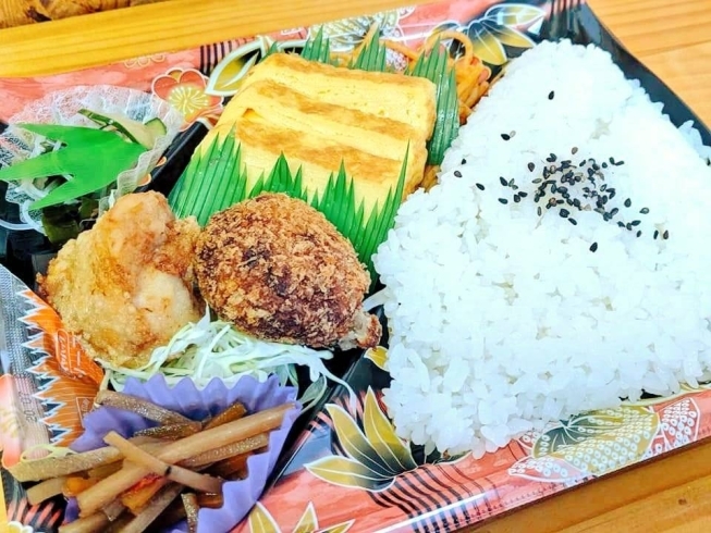 「新居浜市の多喜浜駅の健康食工房『まる』で、玉子焼き弁当！」