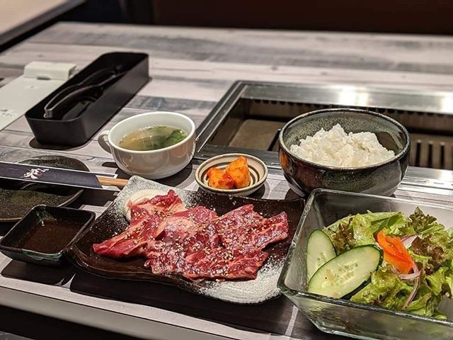 「西条市玉津の焼肉炎（えん）さんでお昼から一人焼肉ランチ♪」