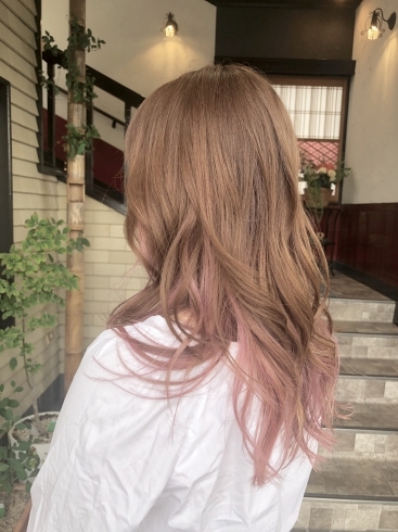 淡ーいピンクのインナーカラーで柔らかさプラス Hair Beauty Produce Ar 美容室アール のニュース まいぷれ 出雲