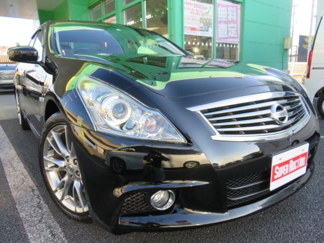 「《在庫車紹介》ニッサン　スカイライン　３７０ＧＴタイプＳ」