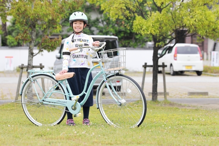 「自転車に乗る時は、ヘルメットを着用しましょう！」