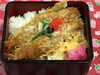 「本日のAランチは 特大エビフライの玉子とじ丼」