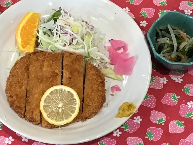 「本日のAランチは とんかつランチです！」