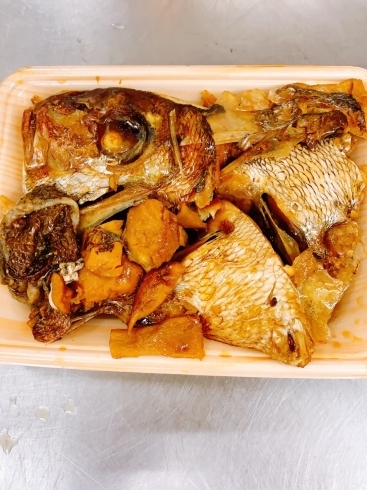 しっかりした味付け。美味し過ぎです「本日のおすすめ　鯛のあら煮【桂の鮮魚店　桂魚伊】」