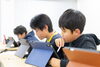 iPadを使って編集中！「【1日映像制作体験会レポートその3】非認知能力を育てる取材体験！江戸川区・小岩の善養寺紹介動画はこうして出来た！」