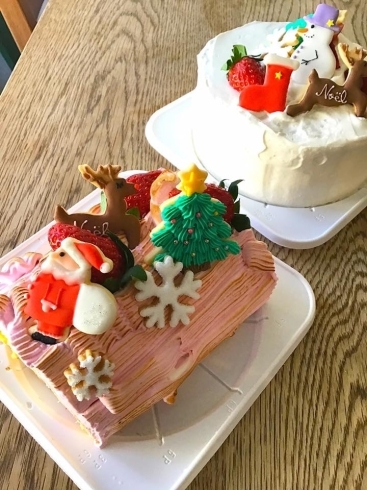 クリスマスケーキ「クリスマステイクアウトご予約承り中！」