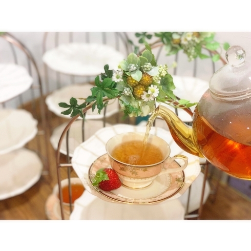 「「ストロベリー&ハニーアフタヌーンティー」BRILLIANT TEA」