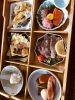 懐石弁当「月」5500円一番人気の箱御膳です。「船橋・馬込霊園前・ご法事のご予約承ります。1月は若干の土日の個室の空きがあります。」