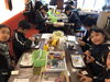 制作風景「毎年沖縄より来て下さる沖縄三育小学校の皆さんです!!」