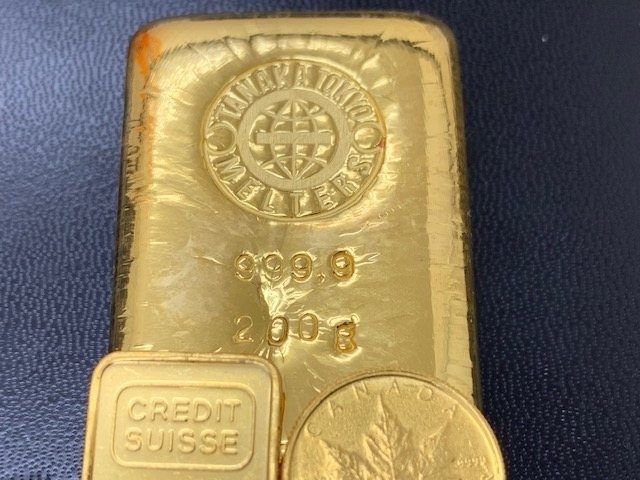 インゴット 金貨 ネックレス 金歯 高価買取「金価格高騰中! インゴット200gお買取りさせて頂きました ブランド品(バッグ・時計)、貴金属、ダイヤ、色石の「遺産相続」「買取りと査定」は「チケット大黒屋」金町北口店」