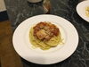シーフードトマトソースパスタ「日曜日も営業しています」