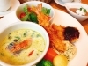 境港サーモンとシーフードのグリーンカレー「3月のフェア「あつあつカレー3種フェア」開催中！」