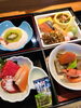 本日松花堂弁当。天ぷら.寿司.茶碗蒸し.お椀付き「［船橋 仕出し 法事 慶事 ］すっぽん・すき焼き・しゃぶしゃぶ」