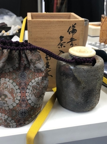 「茶道具の遺品整理｜茶入れ・棗、茶器の高価買取｜札幌市中央区｜買取専門店 くらや 札幌南店」