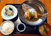 ごはん、味噌汁付きです。「4月2日(木)一魚一会　本日のおすすめランチは「鯵の煮付け刺身付き」680円♪」