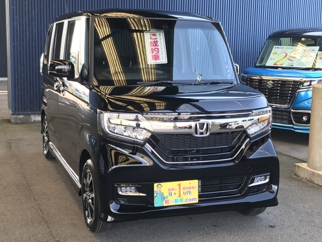 「ホンダ　N-BOXカスタム　納車させて頂きました！」