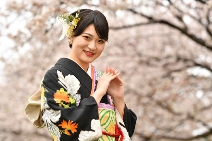 「桜の下で成人式撮影！【千葉 稲毛 美浜 浅間神社近くの写真館★着物・和装撮影はプロにお任せ】」