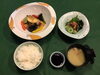 「4月21日(火) 一魚一会のおすすめランチは「魚の甘酢餡かけ　刺身付き」です♪」