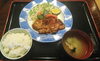 「5月13日(水)一魚一会のおすすめランチは「鶏肉の味噌焼き」です♪」