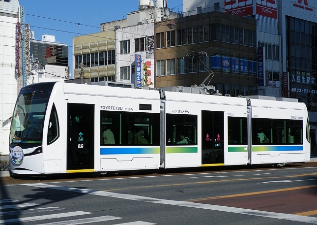 「今日から通常ダイヤへ渥美線・市電」