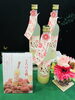 「西海物産館売店おすすめ商品は　梅ケ枝酒造の「リキュール　とろける桃」です」