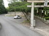 新たに駐車場を拡張～正面より「新たに駐車場が整備されました」