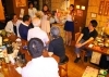 串揚げ・えん<br>「さすがに、串揚げ屋さんでは初めての演奏です」とShioriさん。