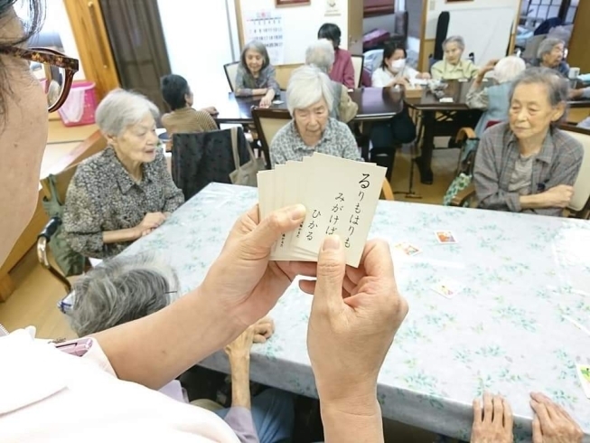 「デイサービス金太郎レクリエーション八女方言かるた～(^○^)‼️。」