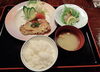「7月7日(火) 一魚一会のおすすめランチは「豚肉のねぎ味噌焼き刺身付き」です♪」