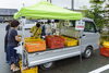 軽トラによる野菜販売。詰め放題もありました！「【いいでみらいマルシェ】が開催されました❕」