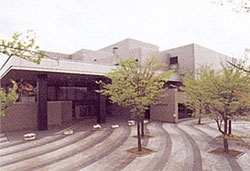 「富山県高岡文化ホール」いろいろなイベントが開催されています。