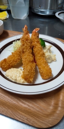 エビフライ 西千葉で美味しい洋食が食べられるお店 ランチ テイクアウトも Dining Casaのニュース まいぷれ 千葉市稲毛区