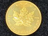 1オンス金貨31.1035ｇ　1/2は15.55ｇ「金貨、金歯、純金眼鏡の買取が多いです。　世界的な有事ムードの高まりで金価格が高騰しています！　金とダイヤは当店へ「お売り下さい」　中が見える安心の当店「買取りと査定」は「チケット大黒屋」金町北口店」