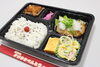 ハンバーグゆずコショー（イメージ）「ひまわりべんとう 8/10～8/14の献立表」