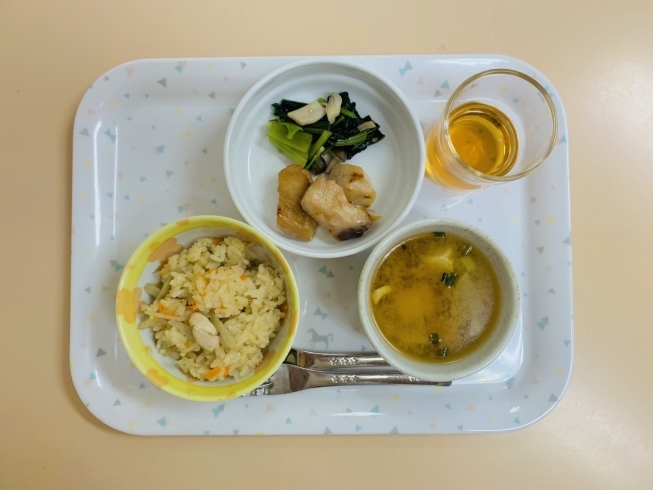 「今日の給食（谷史季保育園）8月21日」