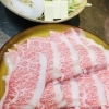 自慢の黒毛和牛でしゃぶしゃぶ・すき焼き・ステーキ「人気のしゃぶしゃぶ・すき焼きコースが人気です。」
