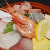 新鮮な魚が美味しい！「えびす大黒　JR六甲道店」