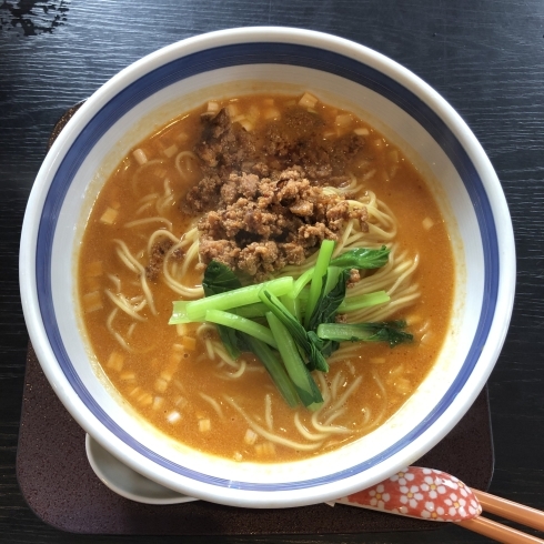 出雲翠苑さんの担々麺！「濃いスープには白ごはん！」